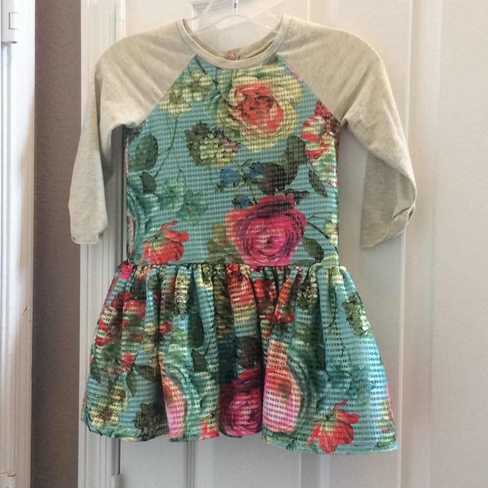 FINAL MARKDOWN Girls pippa & Julie dress 6x